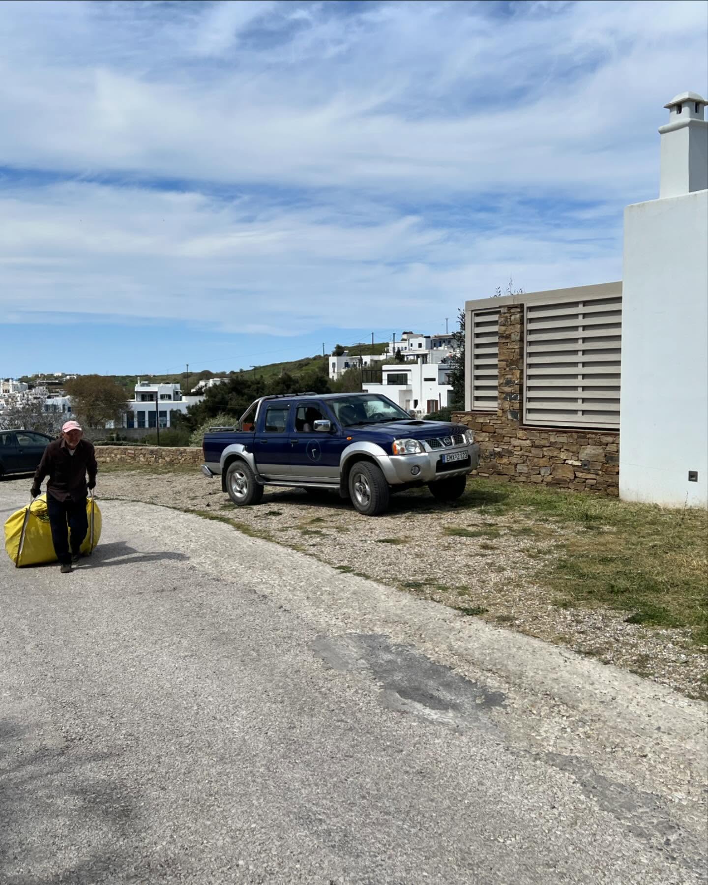 Καταπράσινος Διάδρομος με Λεβάντα