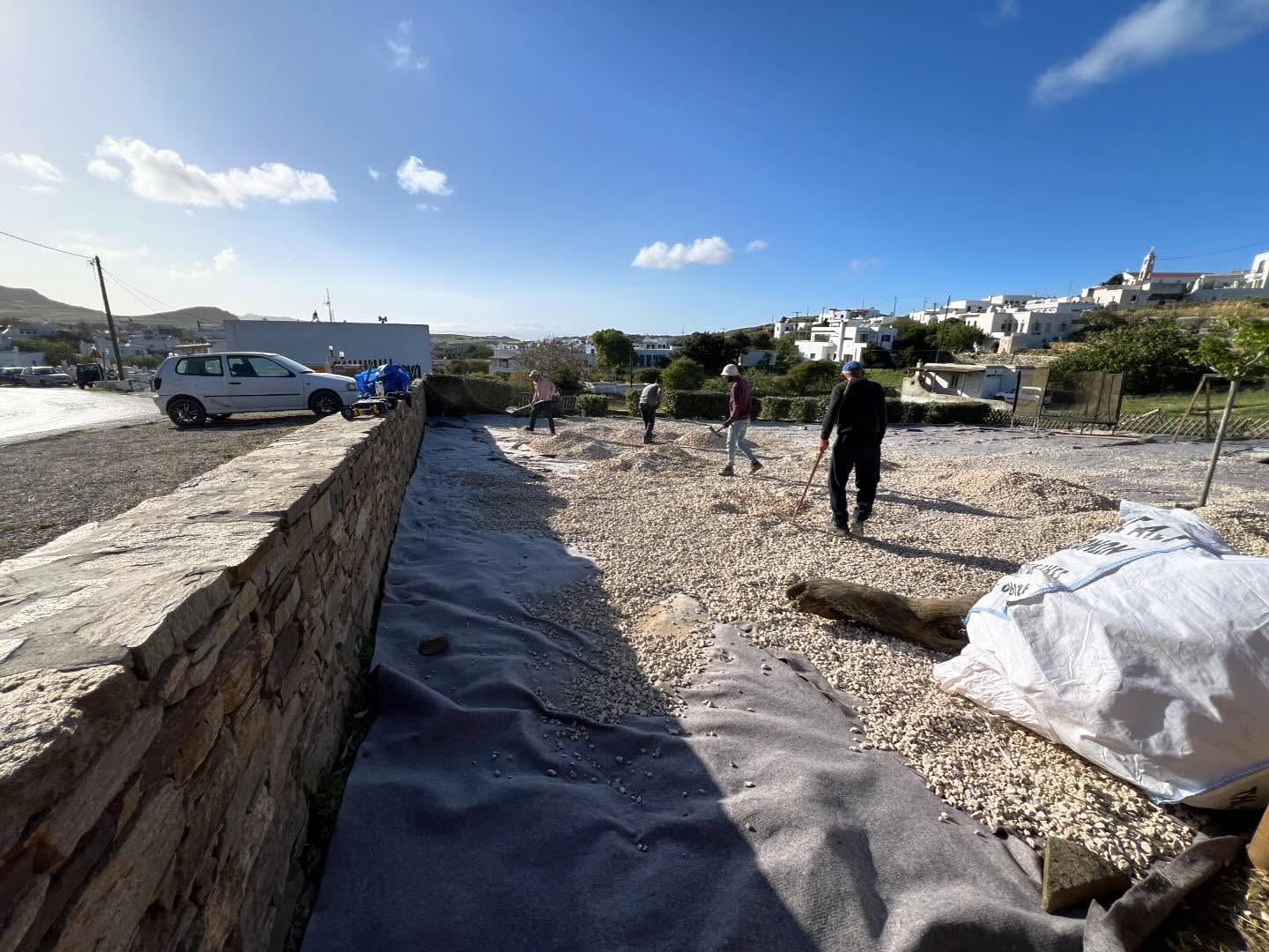 Καταπράσινος Διάδρομος με Λεβάντα